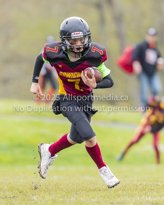 GVMFA Cowichan Bulldogs. Saanich Wolverines